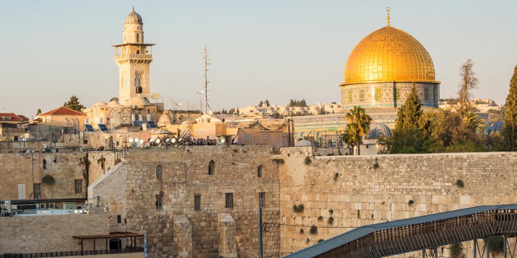 dome or the rock and davids tower